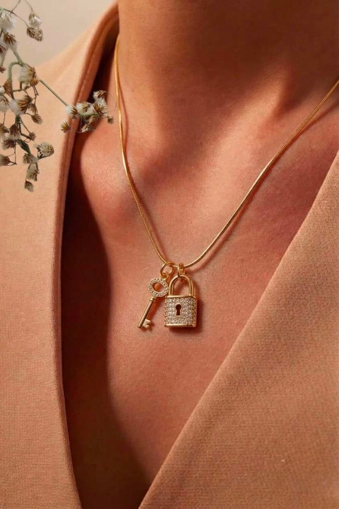 Vaulted Heart Padlock Necklace