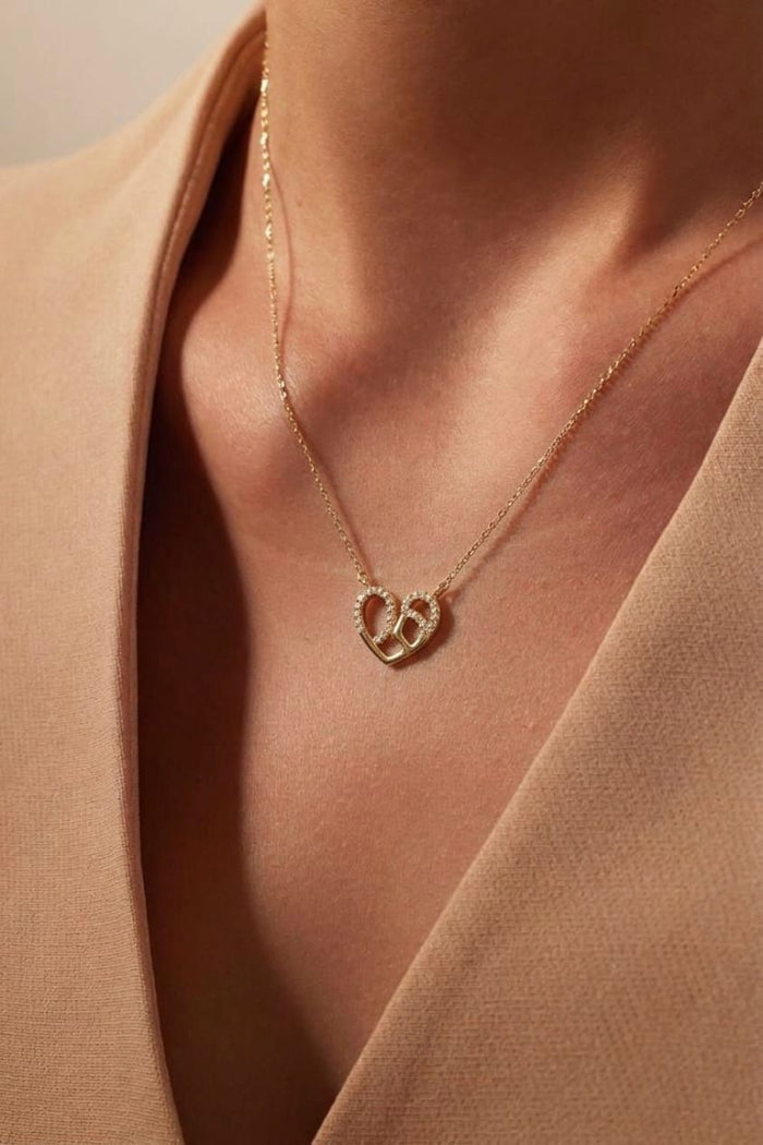 Eternal Embrace Heart Necklace[ Together forever]