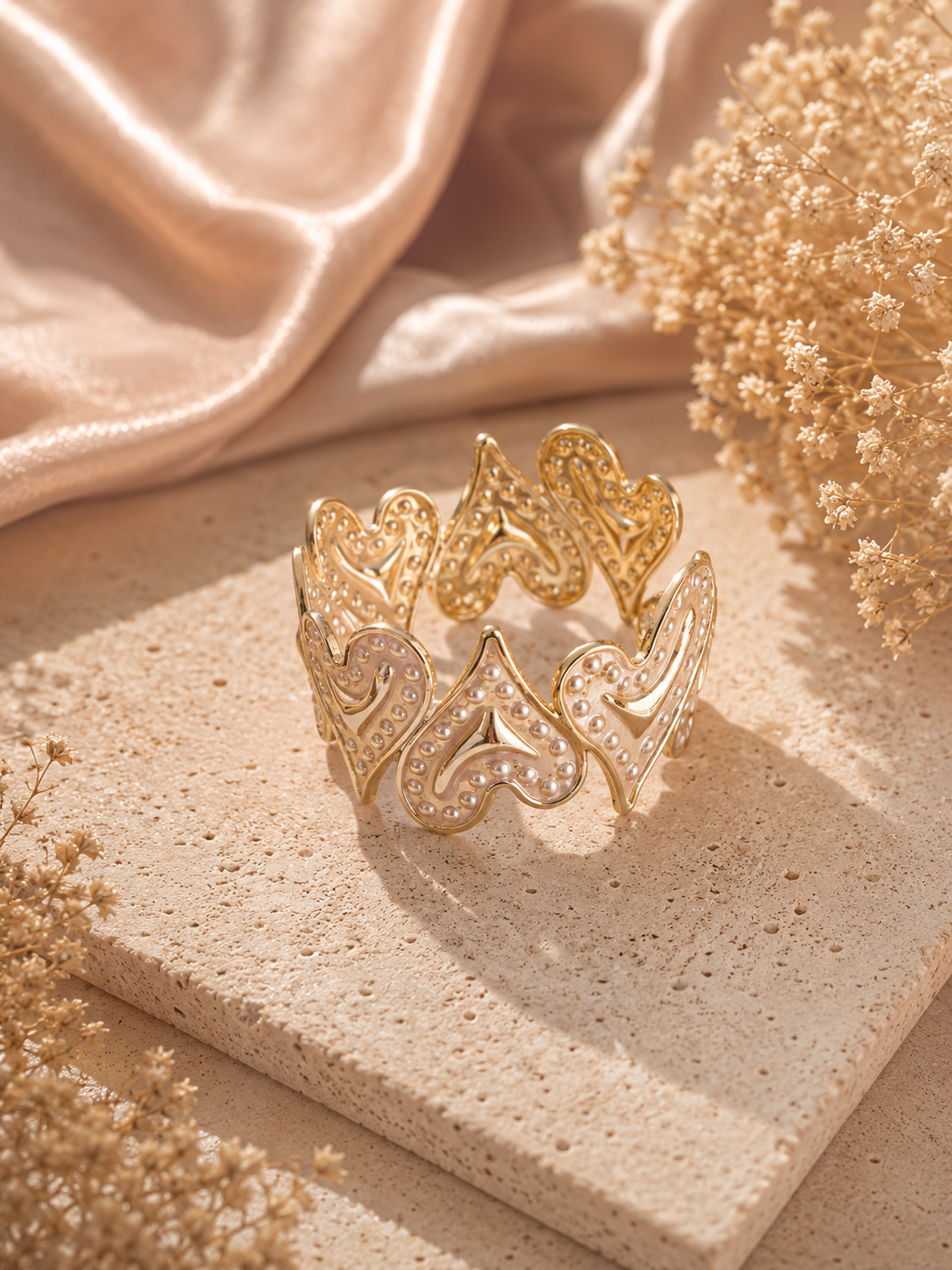 Amoura Heart Statement Cuff